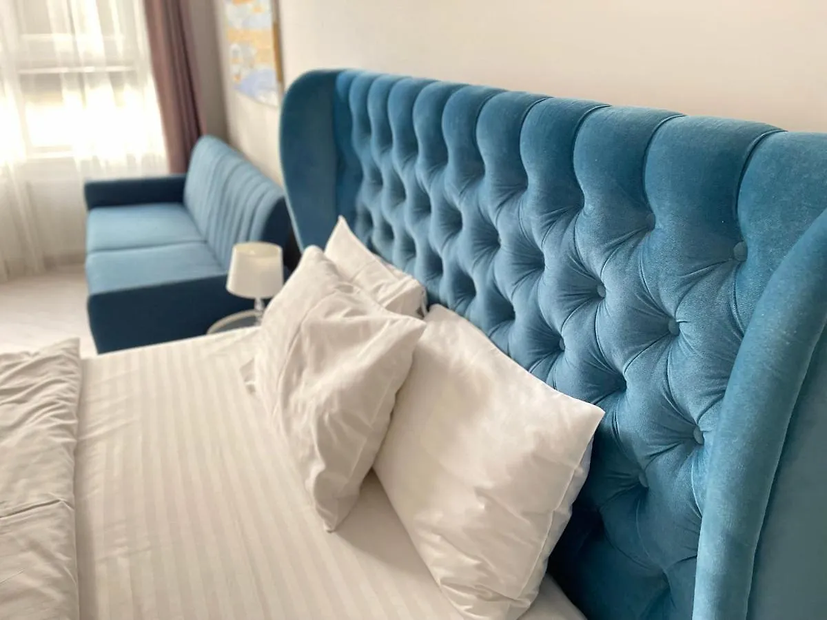 Opera Center Hotel & Apartments Lwów Ukraina