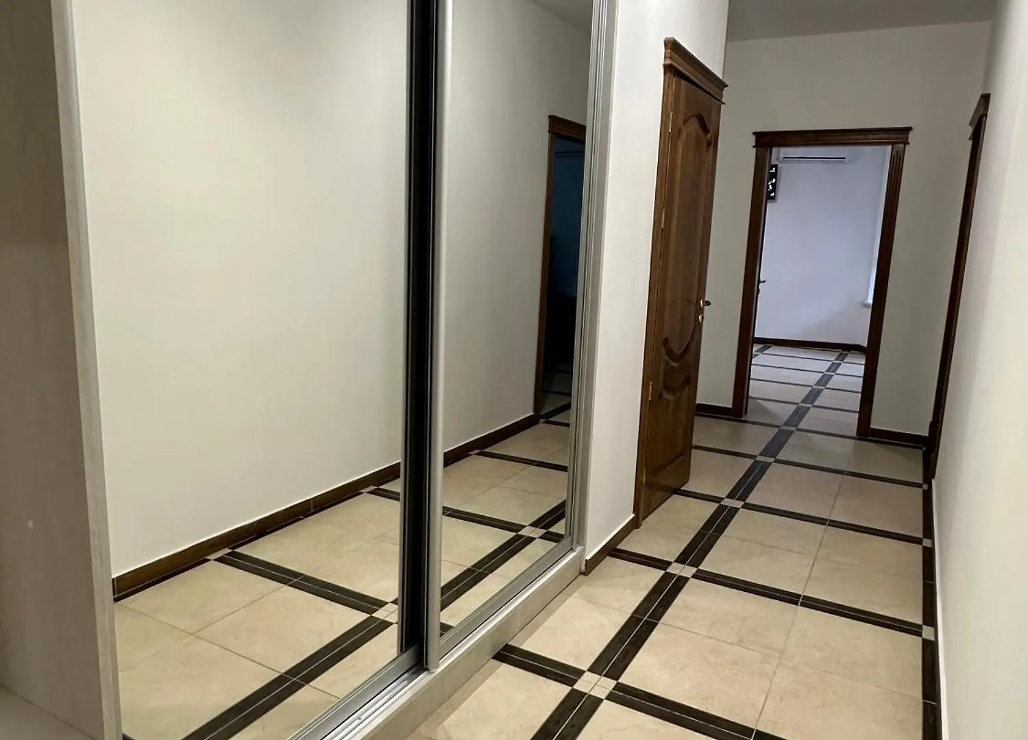 Opera Center Hotel & Apartments Львов Апарт-отель